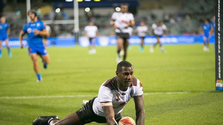 Suliasi Vunivalu scored an eight-minute hat-trick for the Fijians