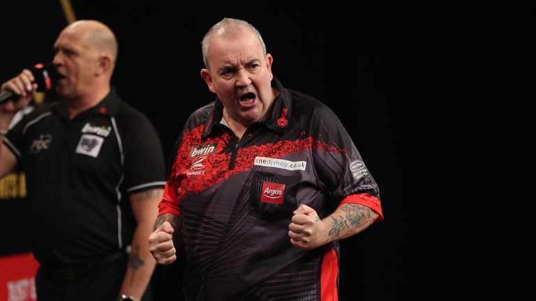 Phil Taylor somehow defeated an inspired Robbie Green having been 3-1 and 4-2 down