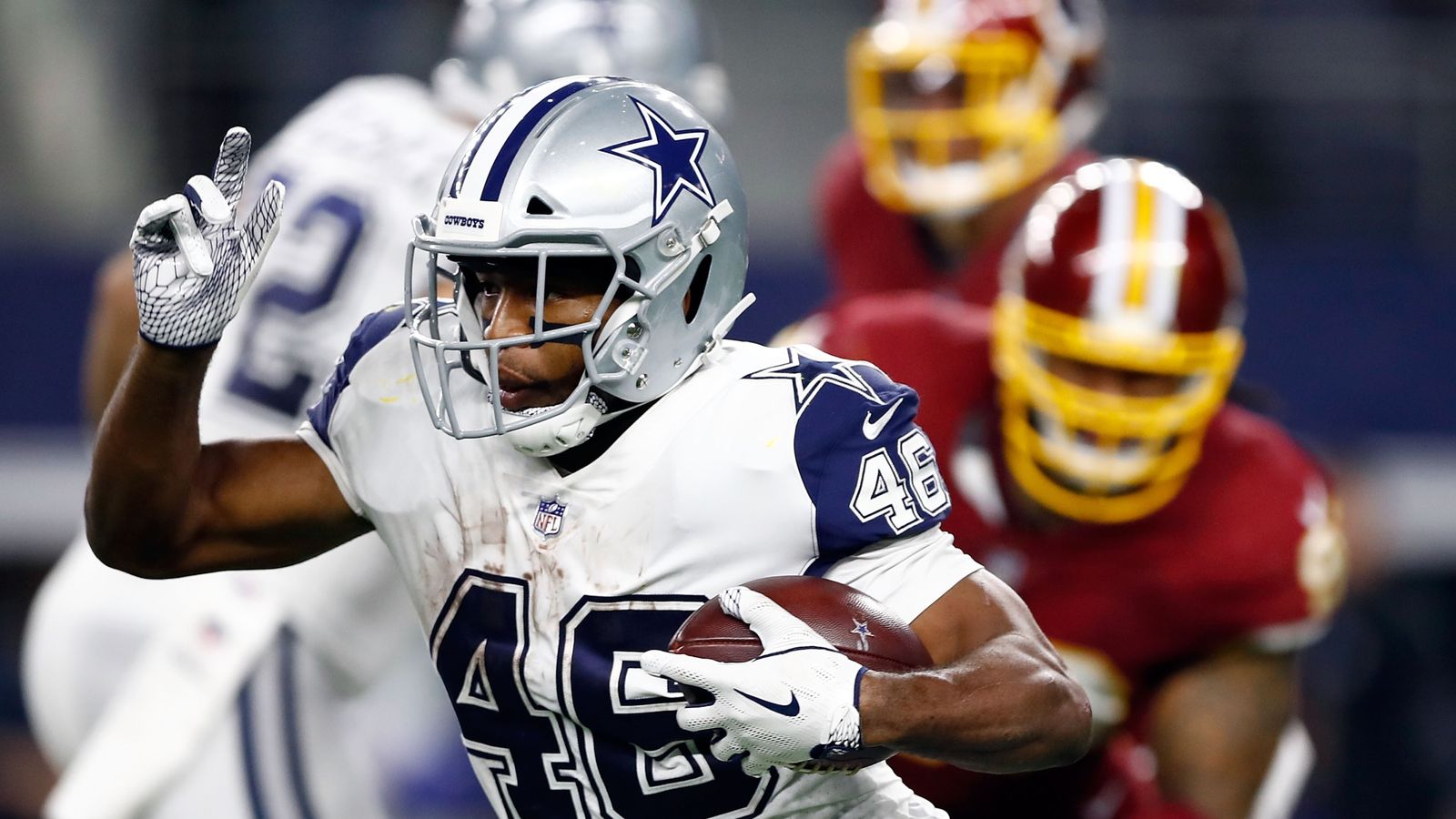 Washington Redskins 14-38 Dallas Cowboys: Alfred Morris stars