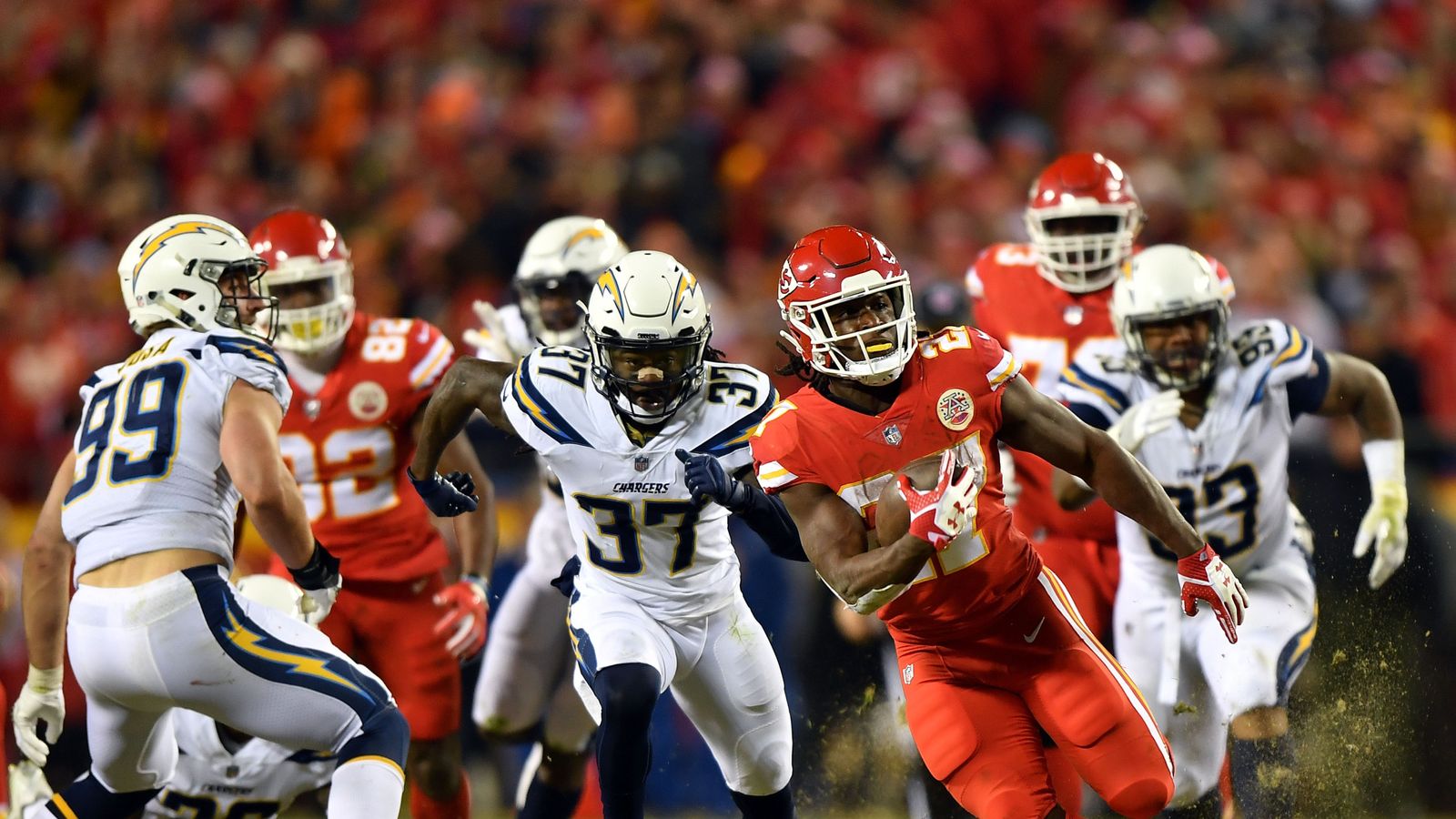 Los Angeles Chargers 13 Kansas City Chiefs 30: Kareem Hunt and Co