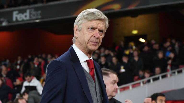 Arsene Wenger says teams are happy to 'park the bus'