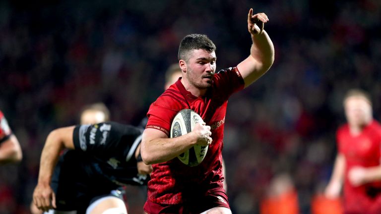Centre Sam Arnold was among the try scorers as Munster secured a bonus-point victory over the Ospreys 
