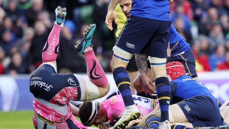 Sam Skinner scores Exeter's first try against Leinster