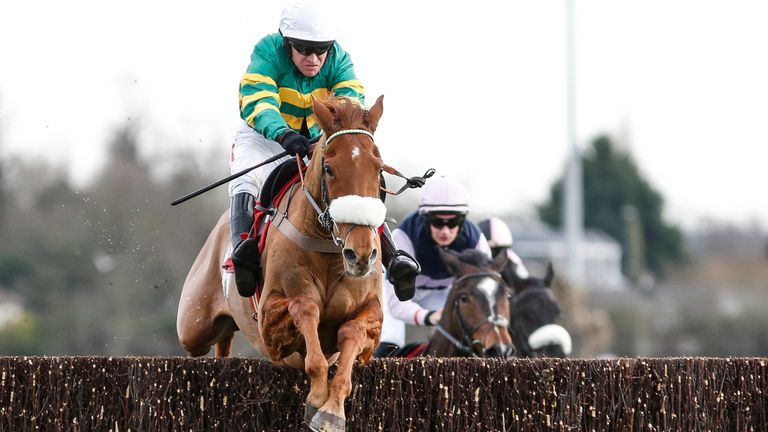 Modus: Being targeted at the JLT Novices' Chase