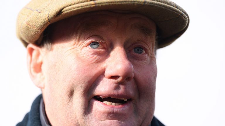 Entrenador Nicky Henderson