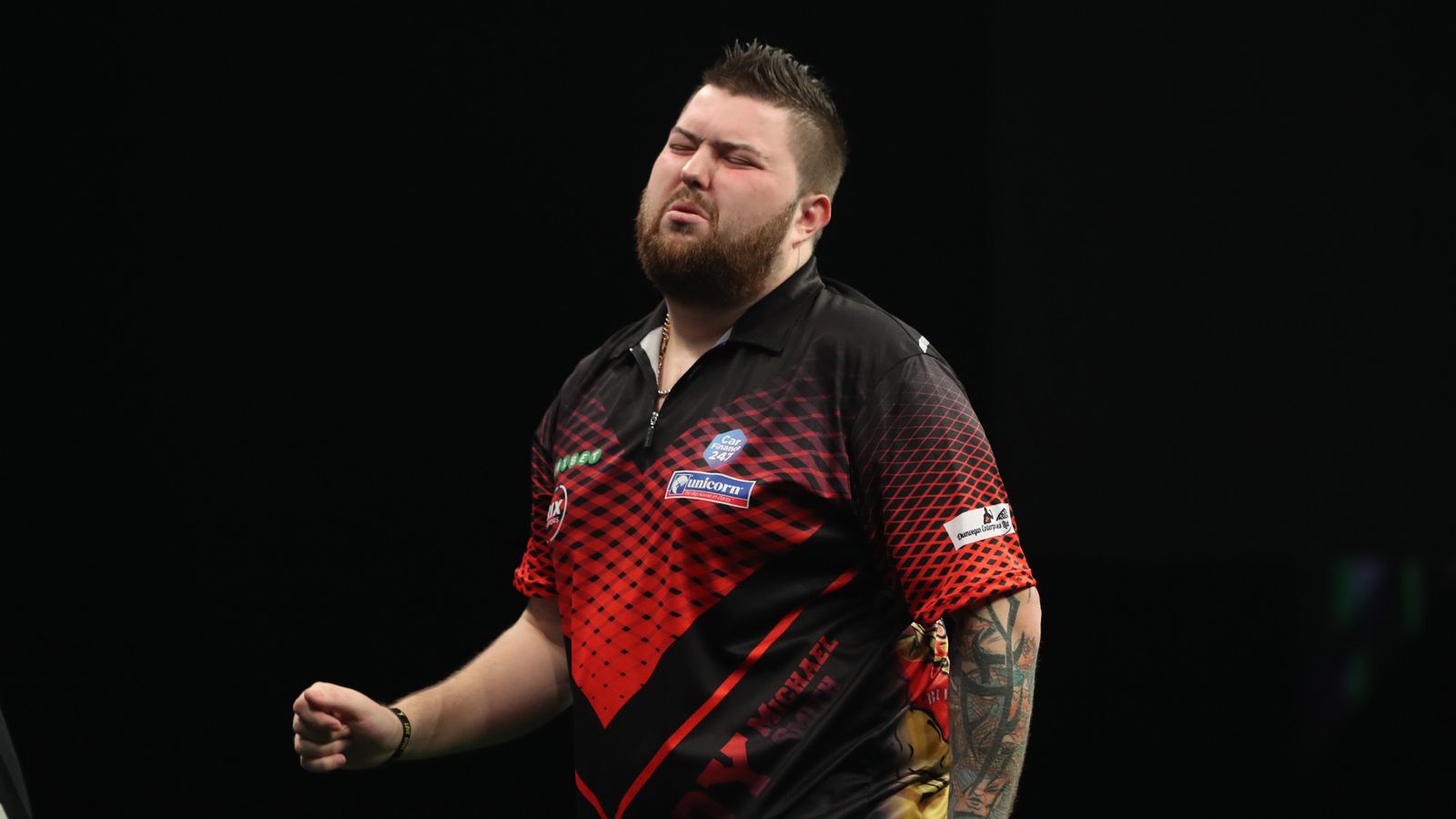 Michael Smith's unbeaten start to Premier League comes to an end as ...