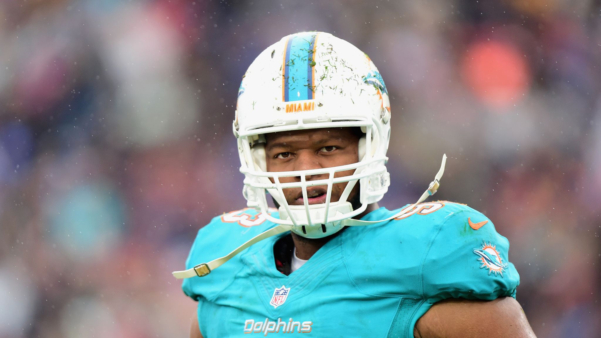 Dolphins' Pouncey: Ndamukong Suh best defensive player in the NFL