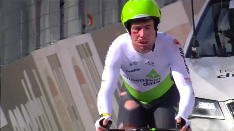 Mark Cavendish crashed on the opening team time trial at Tirreno-Adriatico