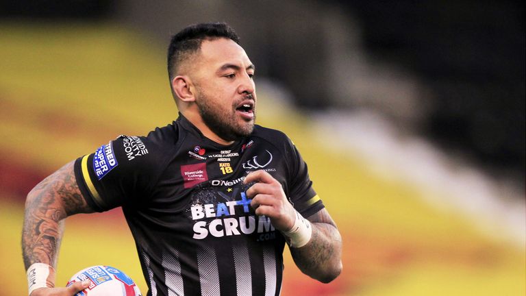 Krisnan Inu had managed to keep Widnes in touch before Warrington pulled clear