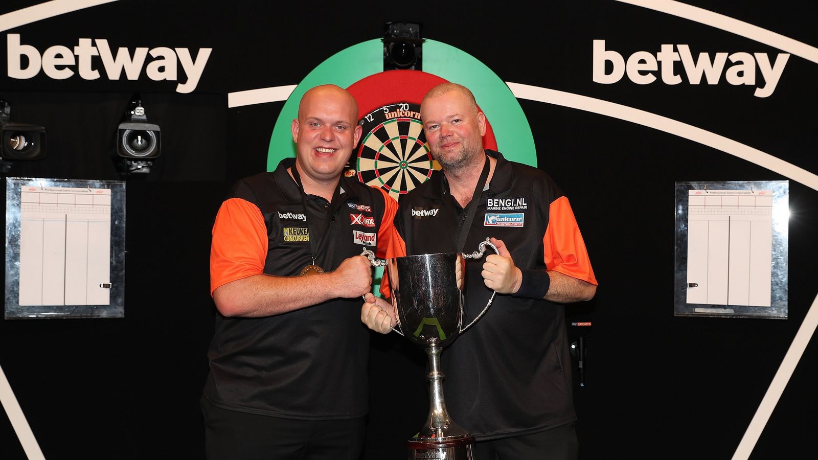 Scotland will headline the opening night of the World Cup of Darts