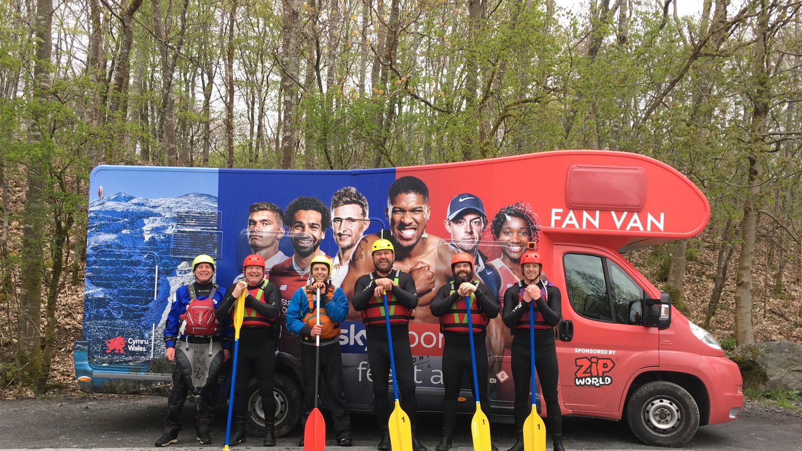 WATCH: #FANVAN 2.0 begins! Scott Quinnell, Bear and Legs hit the road ...