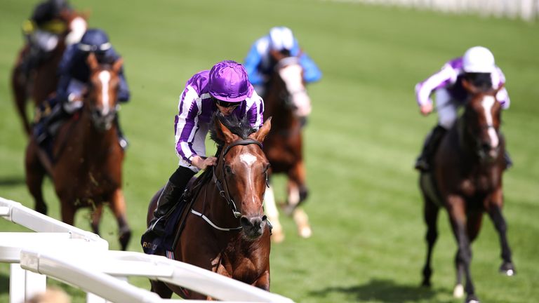 Kew Gardens ridden Ryan Moore wins the Queen's Vase
