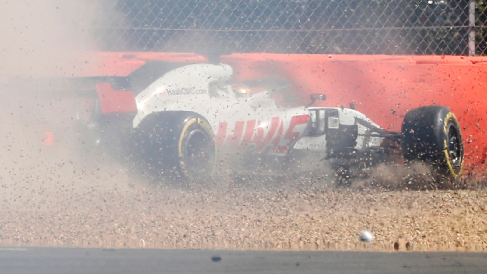 Romain Grosjean crashes out of British GP practice F1 News