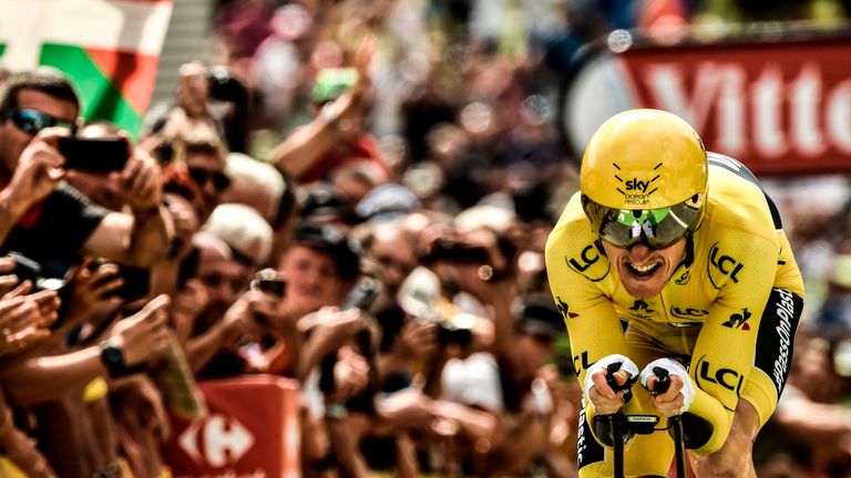 Geraint Thomas sprints to the finish line in Saturday's time trial