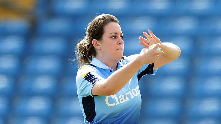 Yorkshire Diamonds Vs Surrey Stars - Highlights & Stats 