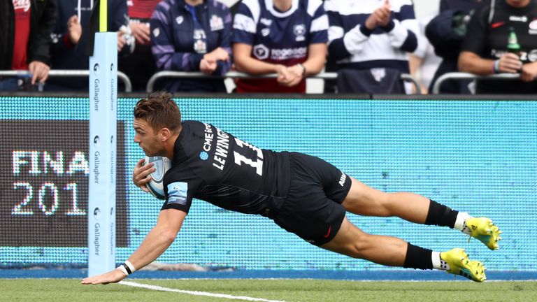 Alex Lewington scored again for Saracens, but the game will be remembered for George Smith's controversial red card