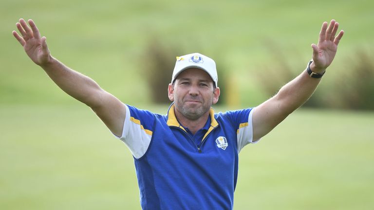  Record holder: Garcia celebrates his win over Fowler