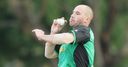 Hastings retires with lung condition