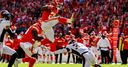 WATCH: Hunt hurdles for touchdown!