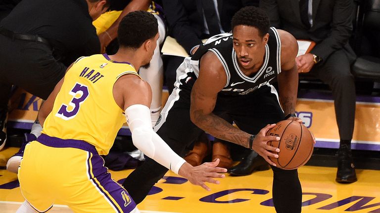 DeMar DeRozan scored 32 points and handed out a career-high 14 assists