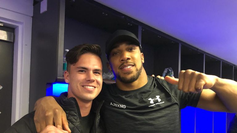 Daniel Altmaier catches up with his boxing idol after a hard day's work