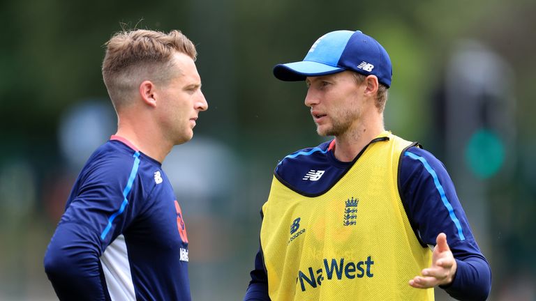 Shane Warne believes the England captaincy is impacting on Joe Root's (right) batting