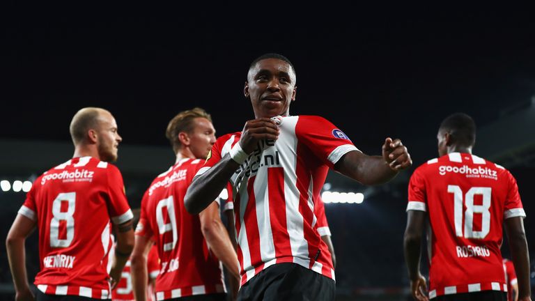 Tottenham está buscando fichar a Steven Bergwijn antes de la fecha límite del viernes