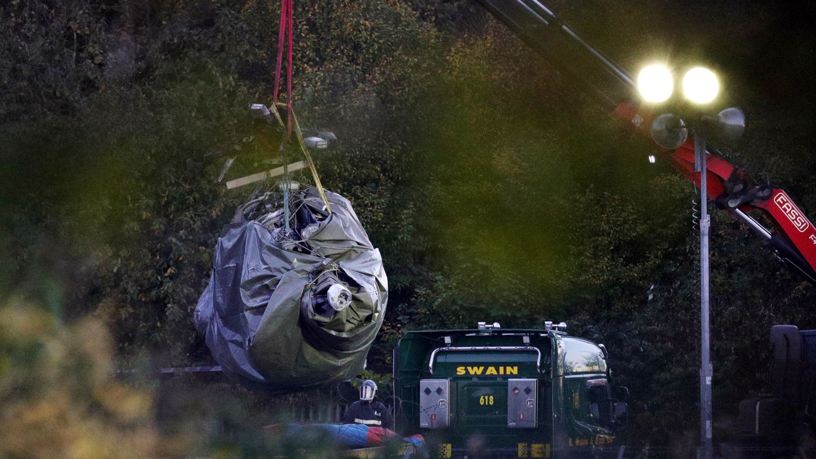 Leicester helicopter crash wreckage clearance begins outside King Power