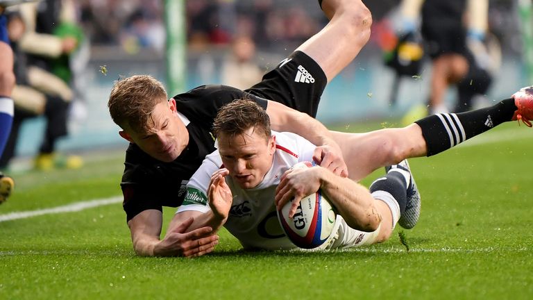 Chris Ashton scores for England at Twickenham