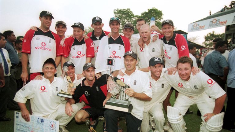 Nasser Hussain and his England team celebrate a famous series victory over Sri Lanka (Credit: Stu Forster/ALLSPORT)