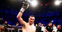 Parker wins to keep Whyte hopes alive