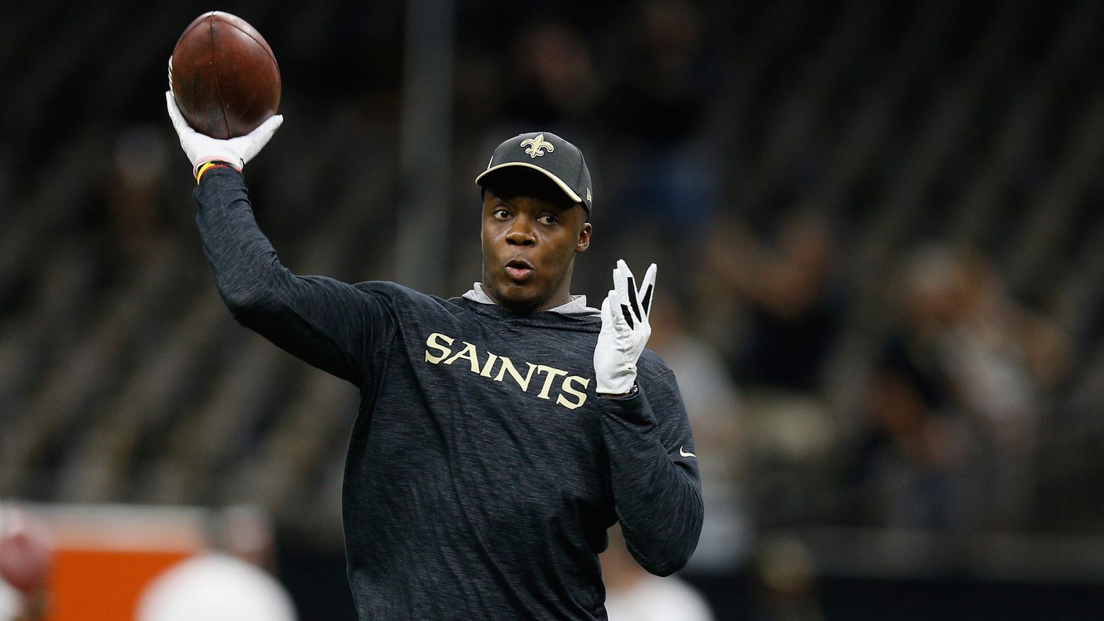 Teddy Bridgewater decides to stay with Saints for a reported $7.25M instead  of signing with Dolphins 