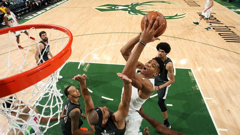 Highlights of the Brooklyn Nets' visit to the Milwaukee Bucks in week 11 of the NBA.