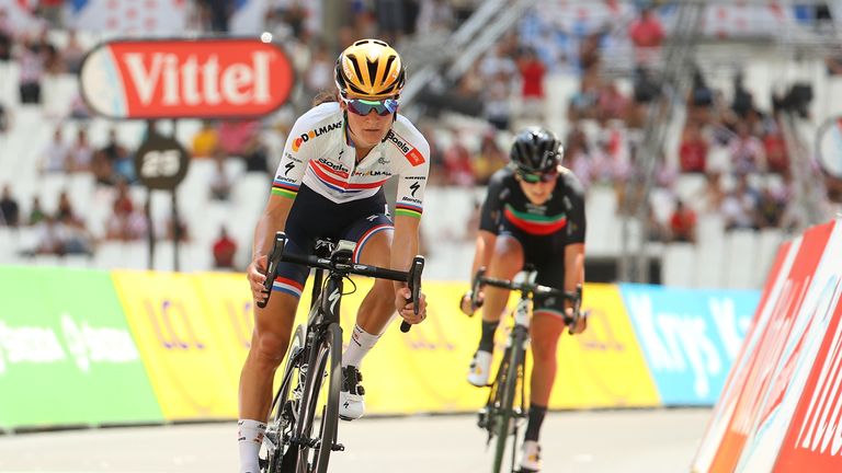 Lizzie Deignan returns to competition in 2019 after the birth of her daughter