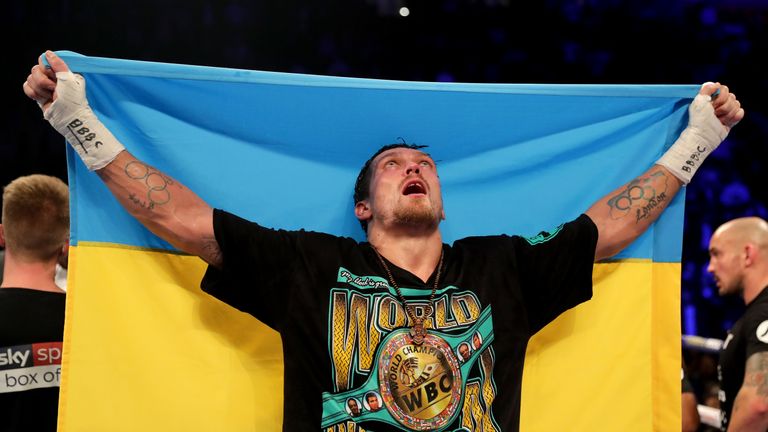 Usyk pretende ser campeón de peso pesado