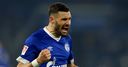 Bundesliga: Schalke end Wolfsburg run