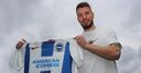 Brighton sign Slovenian striker Mlakar