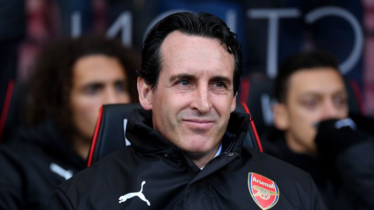 Unai Emery believes that one or two players can complete his team at Arsenal