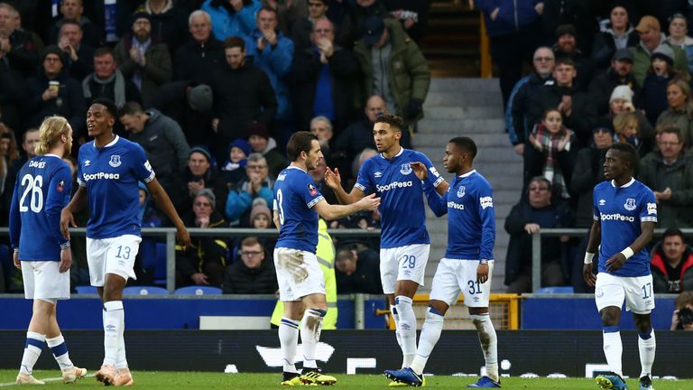 Everton raced into a 2-0 lead inside the opening 15 minutes on Saturday