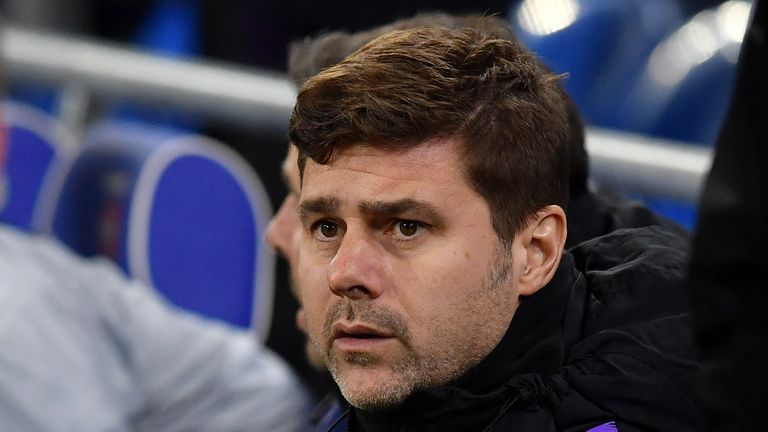 Pochettino vows to stick with Spurs