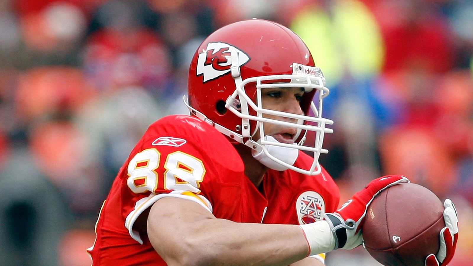 Former Chiefs great Tony Gonzalez 1st-time eligible finalist for Pro  Football Hall of Fame