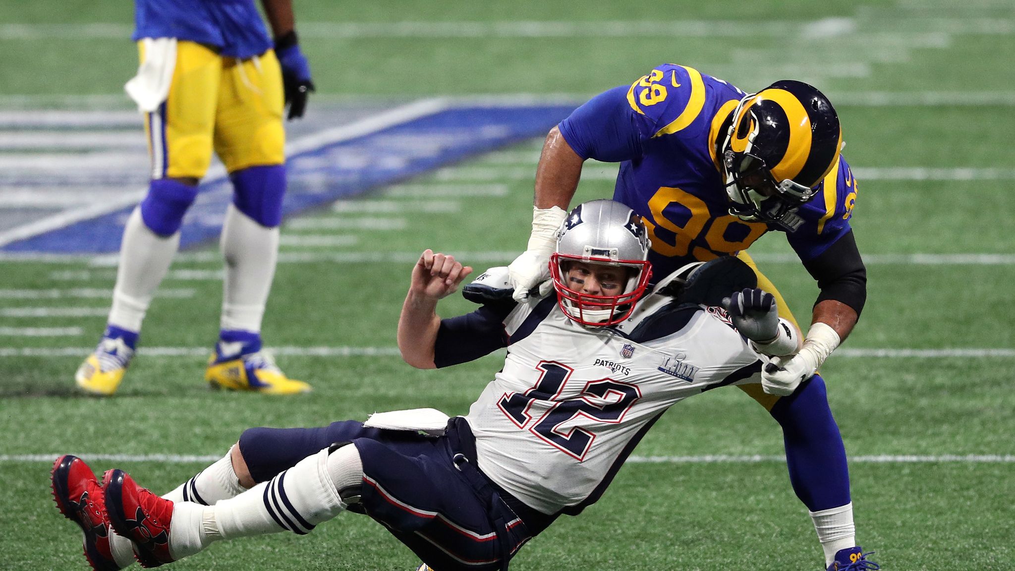 Western Mass News - SIX TIME CHAMPS! The New England Patriots are Super Bowl  champions for a sixth time after defeating the Los Angeles Rams 13-3 in Super  Bowl LIII tonight in #