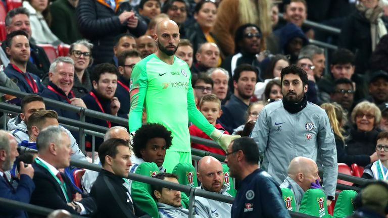 Caballero reacts as Kepa refuses to be substituted in the second half of extra-time