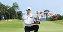 Park storms to World Championship win