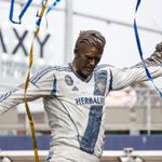 WATCH: David Beckham statue unveiled at LA Galaxy
