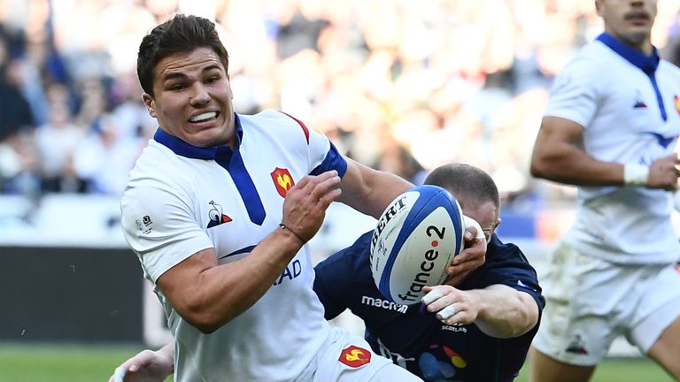 Antoine Dupont has emerged as France&#8217;s first-choice scrum-half