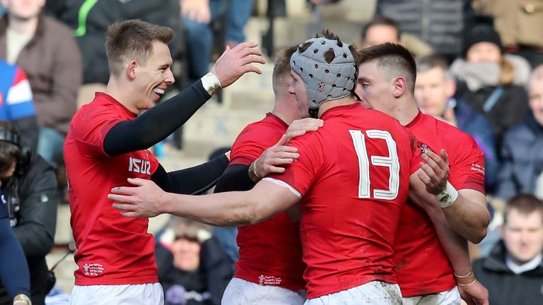 Jonathan Davies celebrates his first-half try in Wales' 18-11 win over Scotland