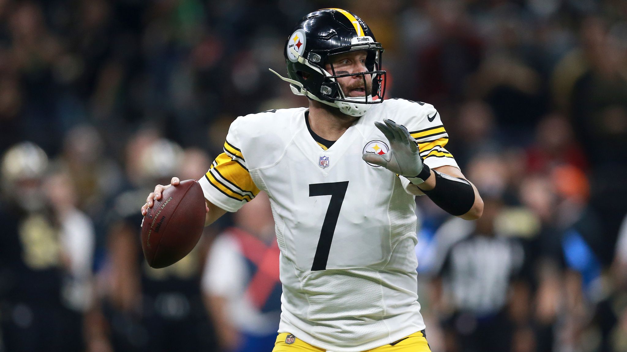 Roethlisberger honored to honor Rooney