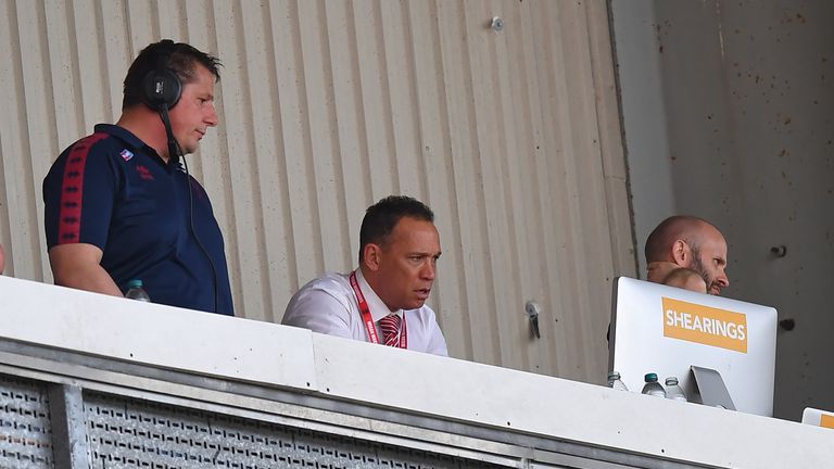 Wigan Warriors head coach Adrian Lam (middle)