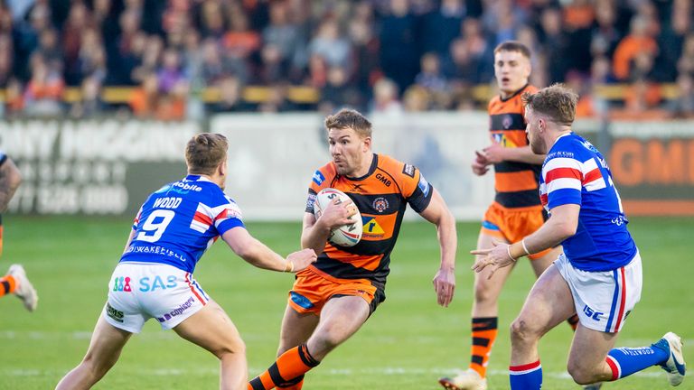Castleford's Michael Shenton drives his side forward against Wakefield